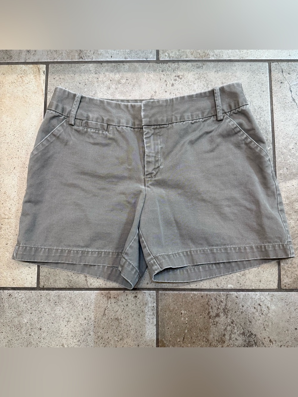 Merona Women's Gray Cotton chino Shorts size 4